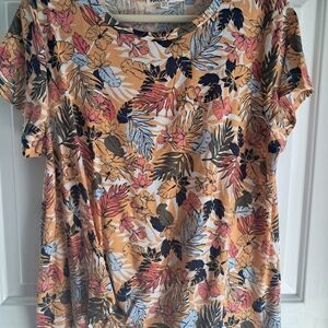 Wallflower Mustard Floral Short Sleeve Tee.  New With Tags